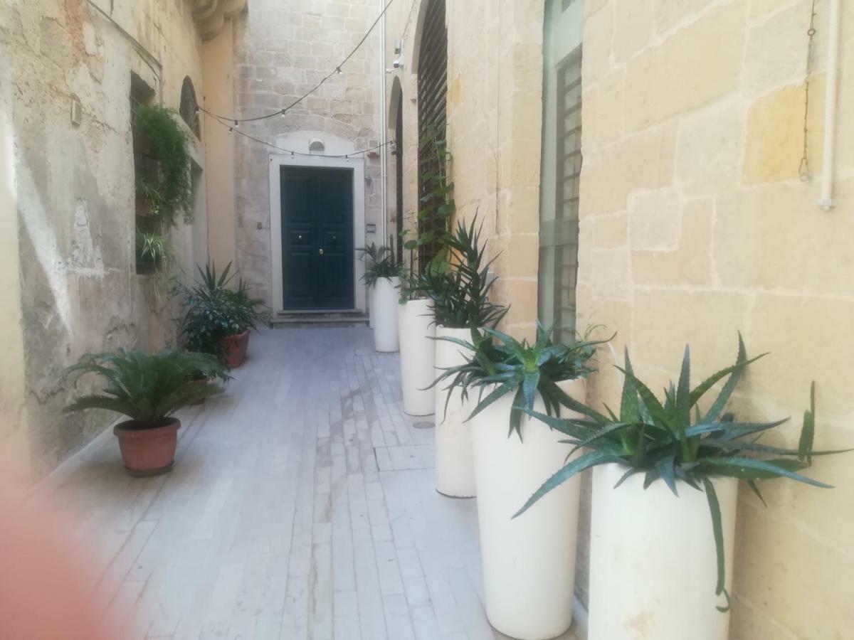 Dimora Dell'Artista Bed and Breakfast Lecce Eksteriør billede